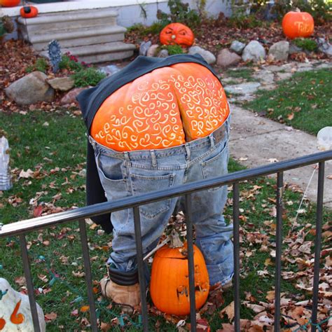 Community content is available under CC-BY-SA unless otherwise noted. . Big ass pumpkin